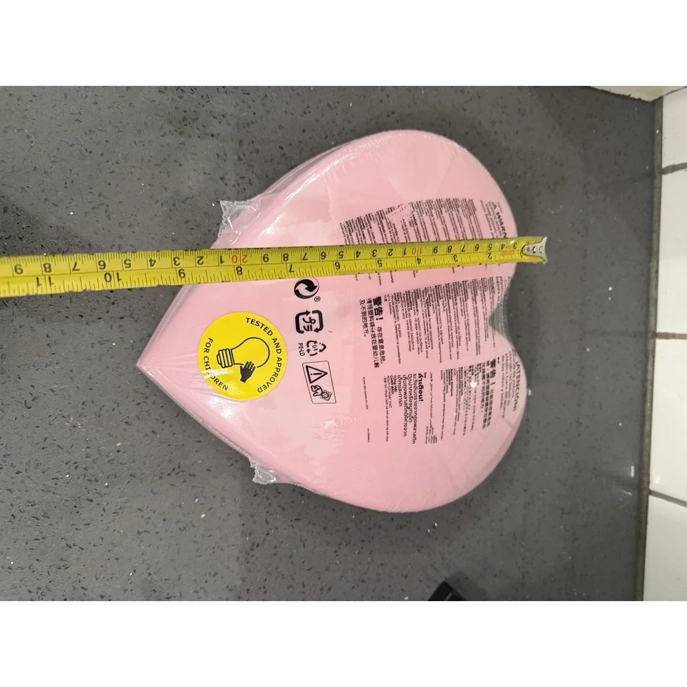New Ikea Upplyst LED Pink Heart Shaped Wall Light Wall Mounted & Corded Lamp